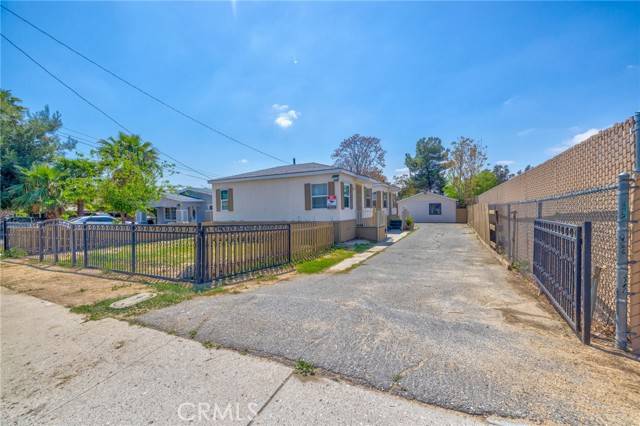 164 S Santa Fe AVE, San Jacinto, CA 92583