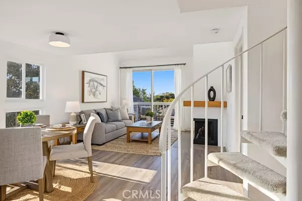 Huntington Beach, CA 92646,20371 Bluffside CIR B401