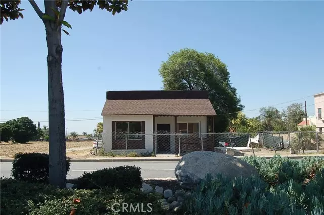 Fontana, CA 92335,16171 Foothill BLD 1