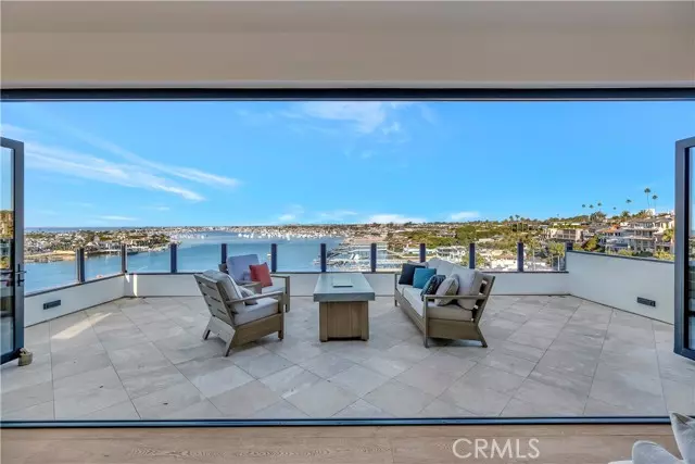 Corona Del Mar, CA 92625,221 Carnation AVE