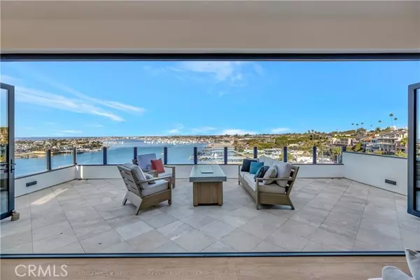 221 Carnation AVE, Corona Del Mar, CA 92625