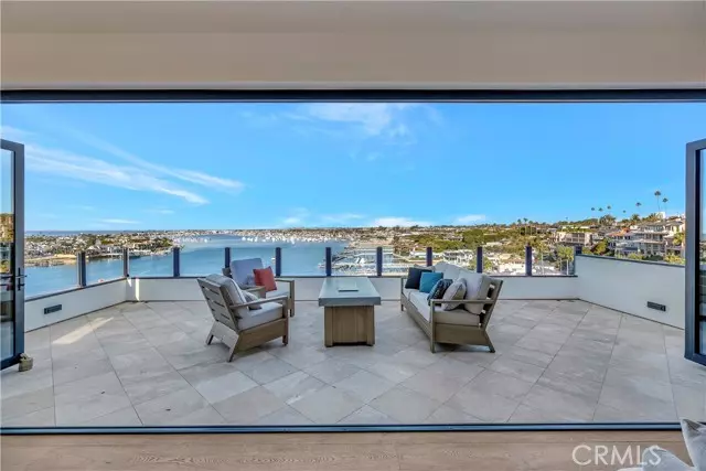 221 Carnation AVE, Corona Del Mar, CA 92625