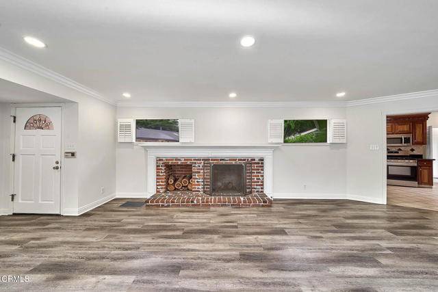 La Canada Flintridge, CA 91011,5036 Westslope LN