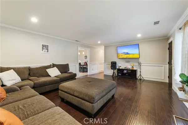 Jurupa Valley, CA 92509,8963 Bold Ruler LN