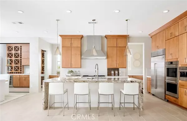 Chatsworth, CA 91311,21156 Poema PL