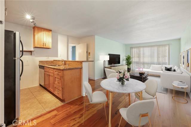5585 E Pacific Coast 144, Long Beach, CA 90804