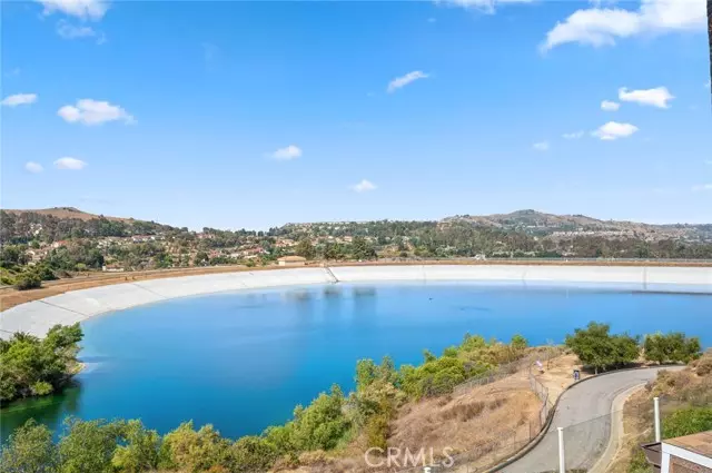 7012 E Viewpoint LN, Anaheim Hills, CA 92807