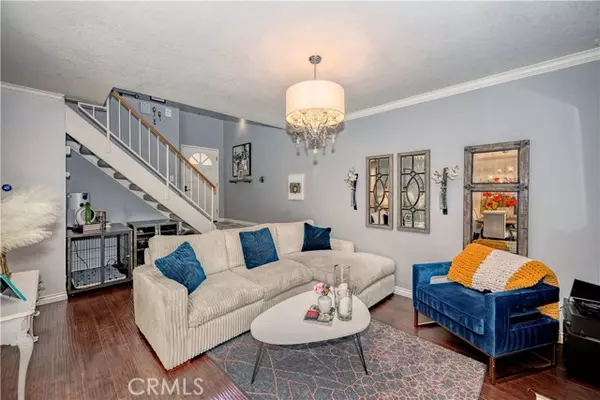 Saugus, CA 91390,22943 Banyan PL 306