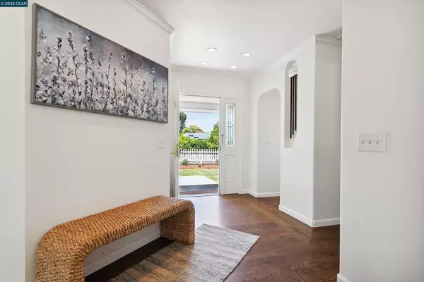 Pleasant Hill, CA 94523-3209,464 Boyd Rd