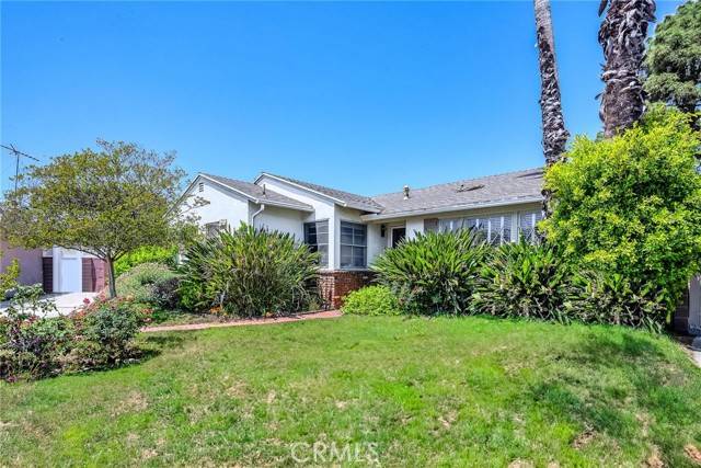 Valley Village, CA 91607,5333 Goodland AVE