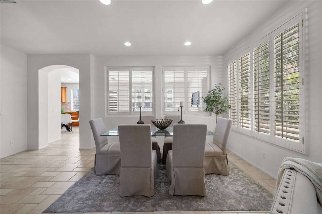 Stevenson Ranch, CA 91381,26440 Brooks CIR
