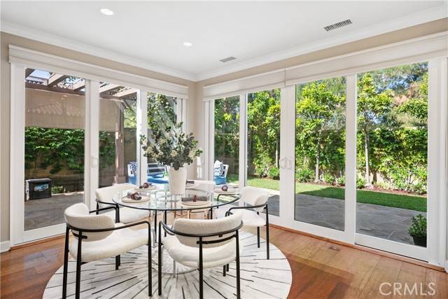 Irvine, CA 92618,32 Tesoro