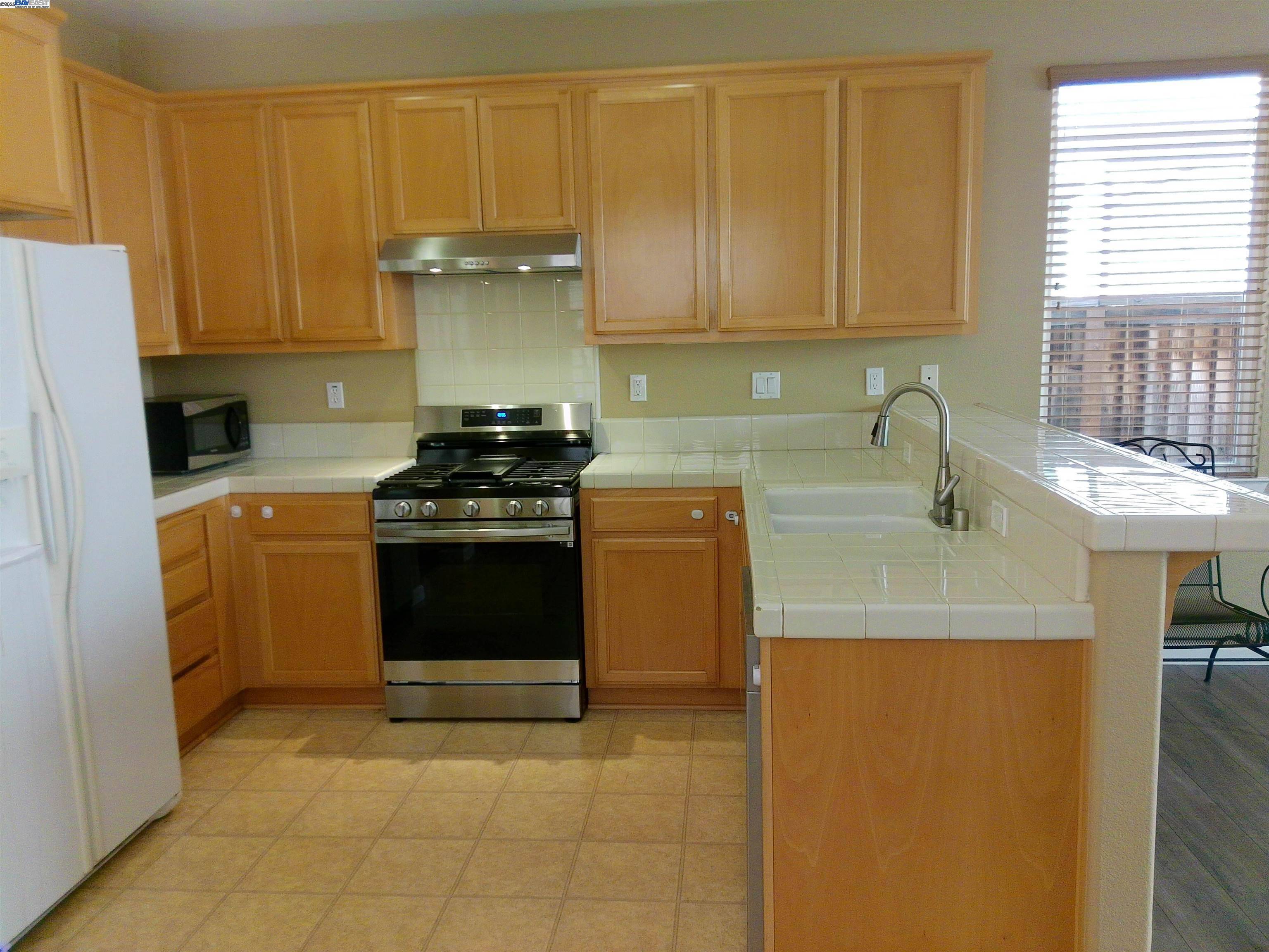 Brentwood, CA 94513,406 Black Rock St