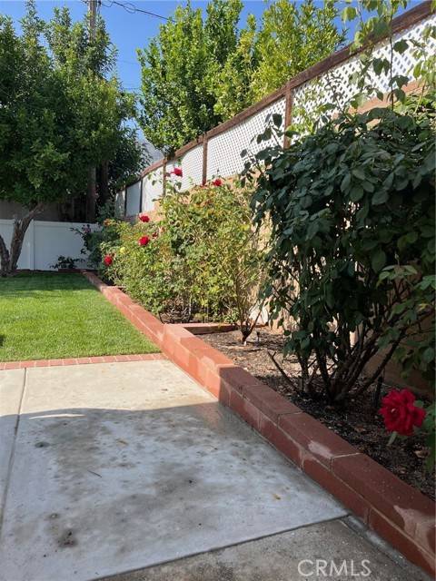 Sunland, CA 91040,8049 Le Berthon ST