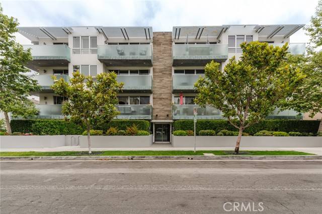 12045 Guerin ST PH4, Studio City, CA 91604