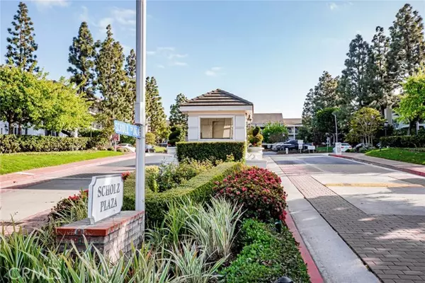 Newport Beach, CA 92663,100 Scholz Plaza, PH 11