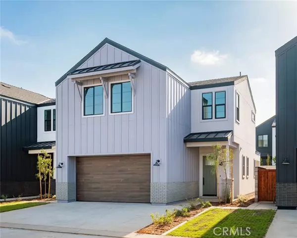 18013 Roch CT, Fountain Valley, CA 92708