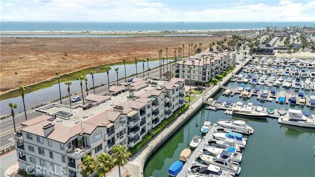 4167 Warner AVE 102, Huntington Beach, CA 92649