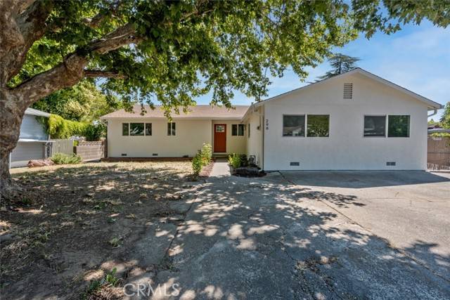 298 Warren DR, Ukiah, CA 95482