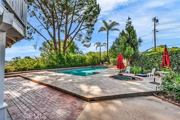 8404 Joan LN, West Hills, CA 91304