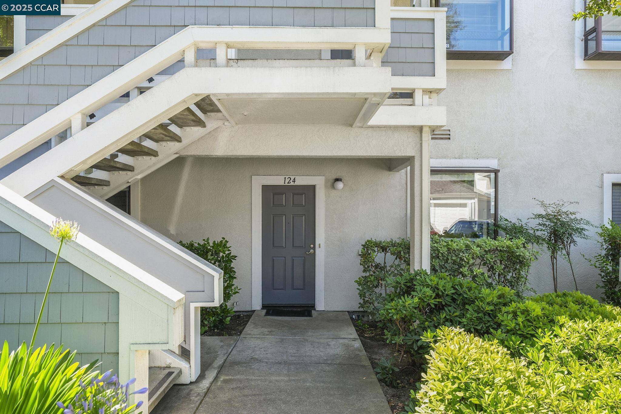 2584 Oak Rd 124, Walnut Creek, CA 94597