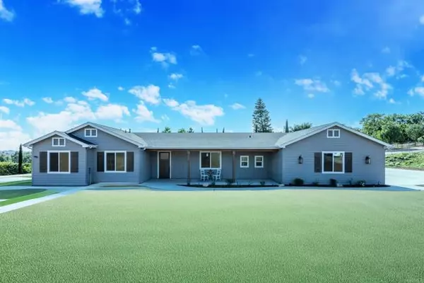 1904 Grey Rabbit Hollow LN, Fallbrook, CA 92028