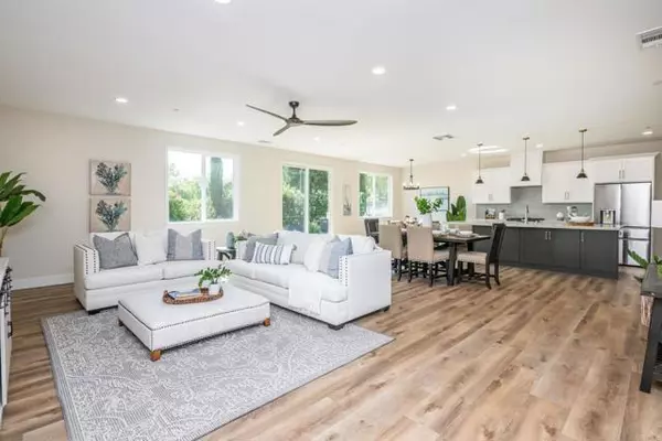 Fallbrook, CA 92028,1904 Grey Rabbit Hollow LN