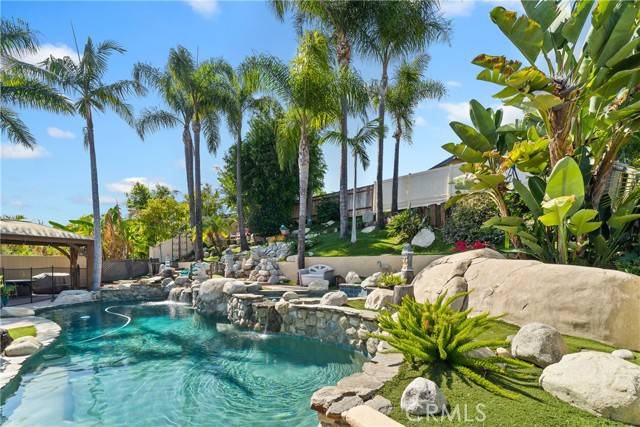 Laguna Hills, CA 92653,25261 Grissom RD