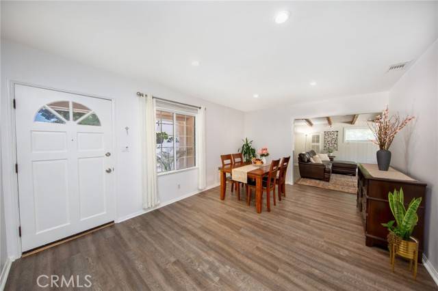 Panorama City, CA 91402,7838 Hazeltine AVE