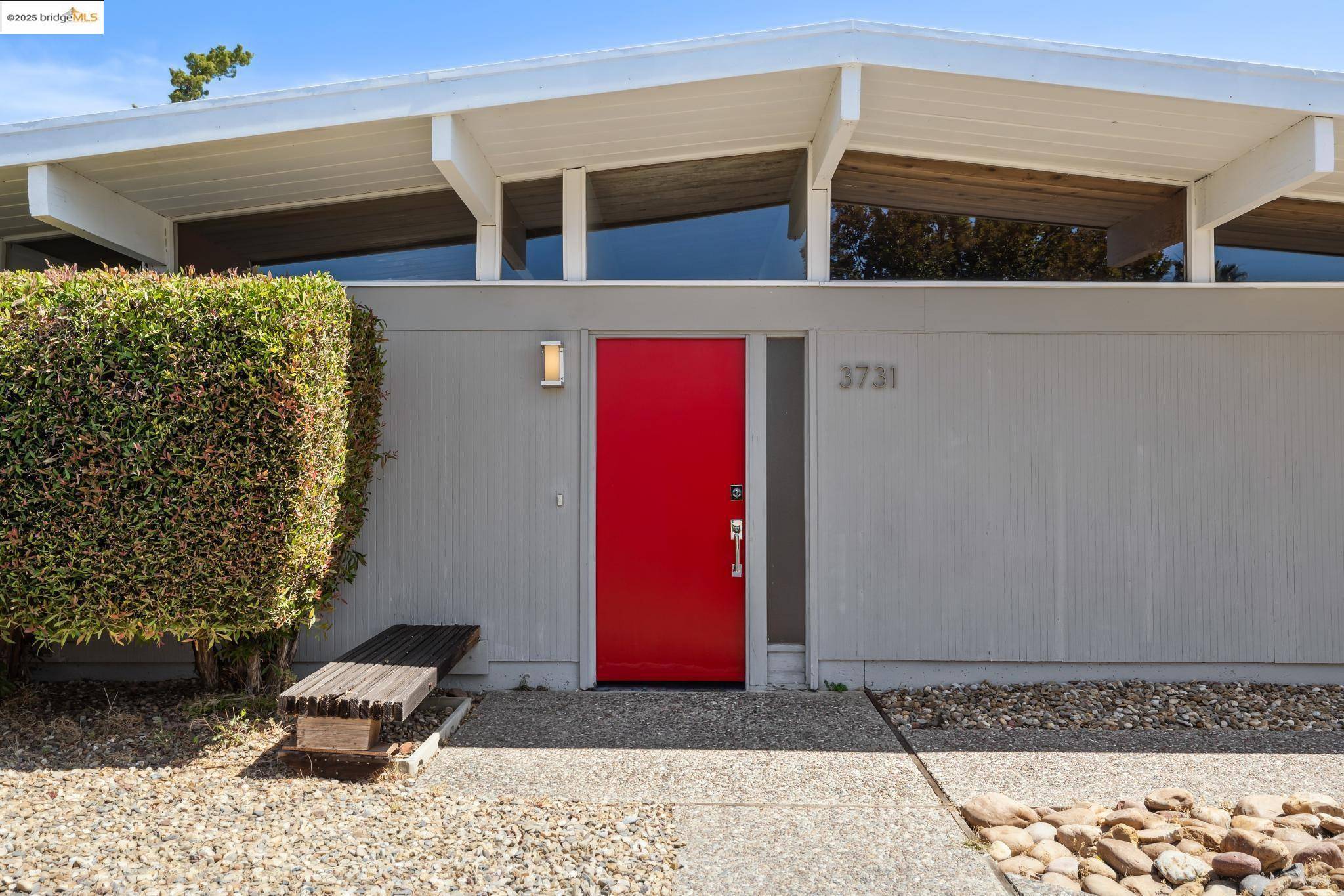 Concord, CA 94518,3731 Merridan Dr