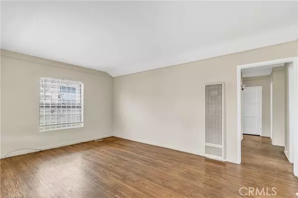 Inglewood, CA 90303,3317 W 112th ST