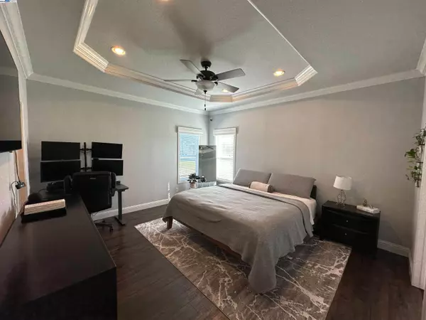 San Jose, CA 95148,2684 Whispering Hills Rd 2684