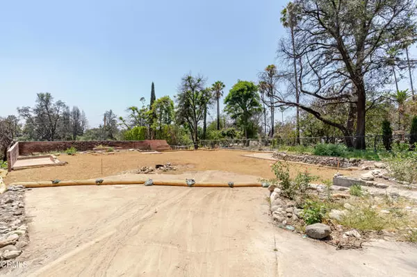 238 E Mendocino ST, Altadena, CA 91001