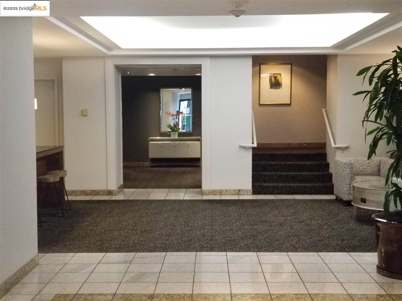 San Francisco, CA 94109,1 Daniel Burnham Ct 1204