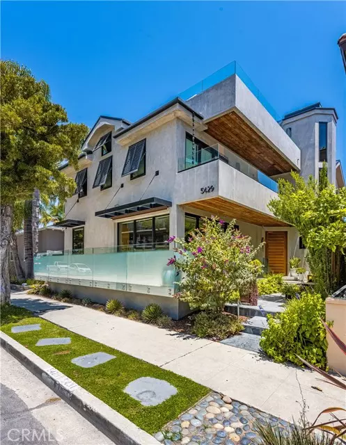 5429 E The Toledo, Long Beach, CA 90803