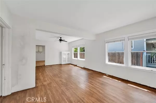 La Verne, CA 91750,2325 6th ST