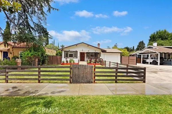 Riverside, CA 92506,5571 Magnolia AVE