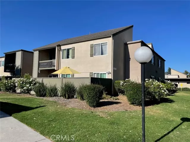 24431 Trevino DR V10, Valencia, CA 91355