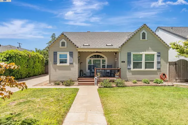 Lodi, CA 95240,915 S School St