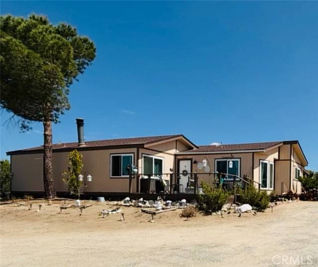 2033 Hollister RD, Pinon Hills, CA 92372