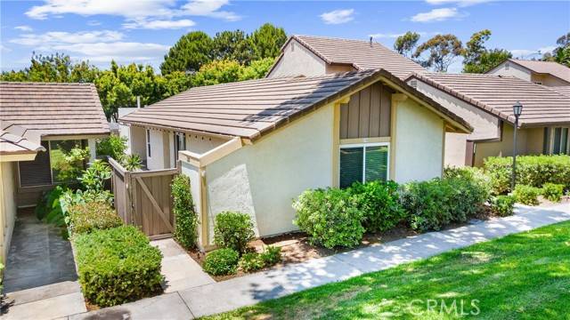 130 Tangerine, Irvine, CA 92618