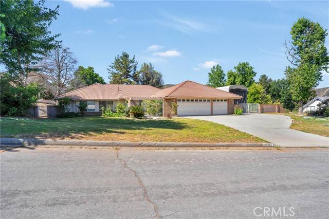 37581 Oak Mesa DR, Yucaipa, CA 92399