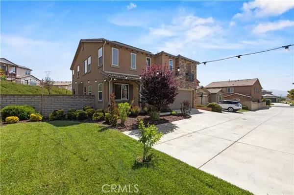 Valencia, CA 91354,29015 Ridgecrest CT