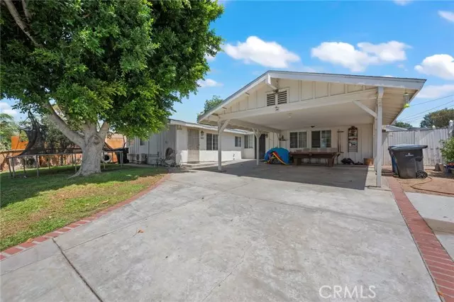 Riverside, CA 92503,8894 Indiana AVE