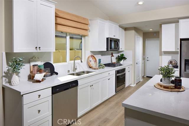 Wildomar, CA 92595,23284 Desert Dandelion CT