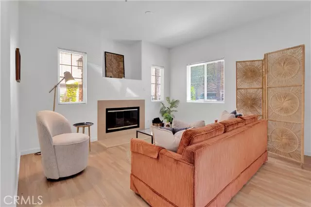 Murrieta, CA 92563,26408 Arboretum WAY 2701