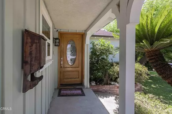 Bakersfield, CA 93306,1817 Los Robles DR