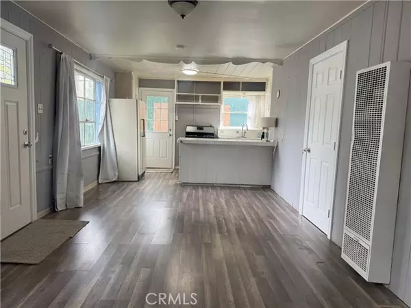Cedar Glen, CA 92321,197 Western DR