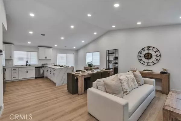 Fontana, CA 92336,16409 Barbee ST