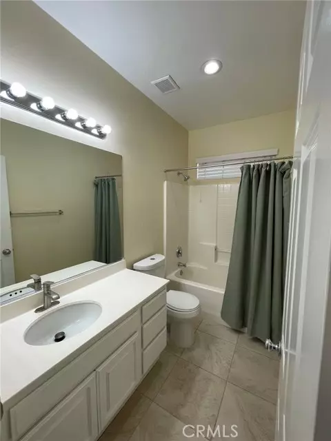 Eastvale, CA 92880,14188 Post ST